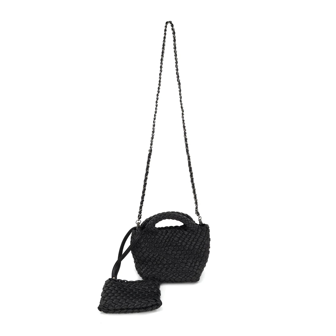 Braided Clutch
Black