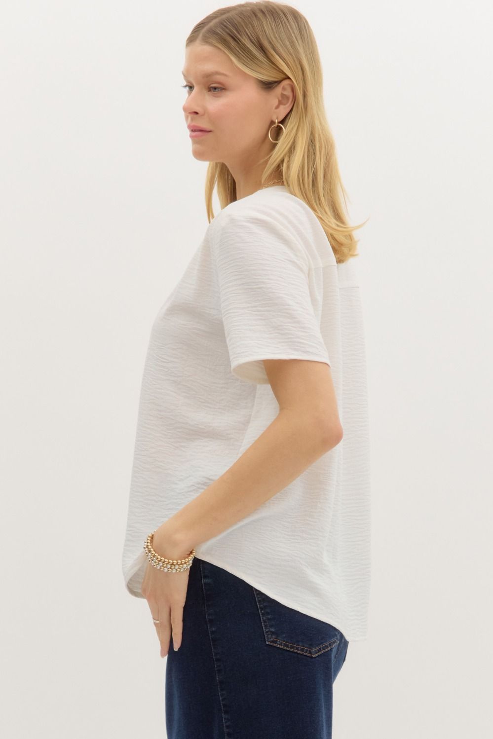 Off white V neck