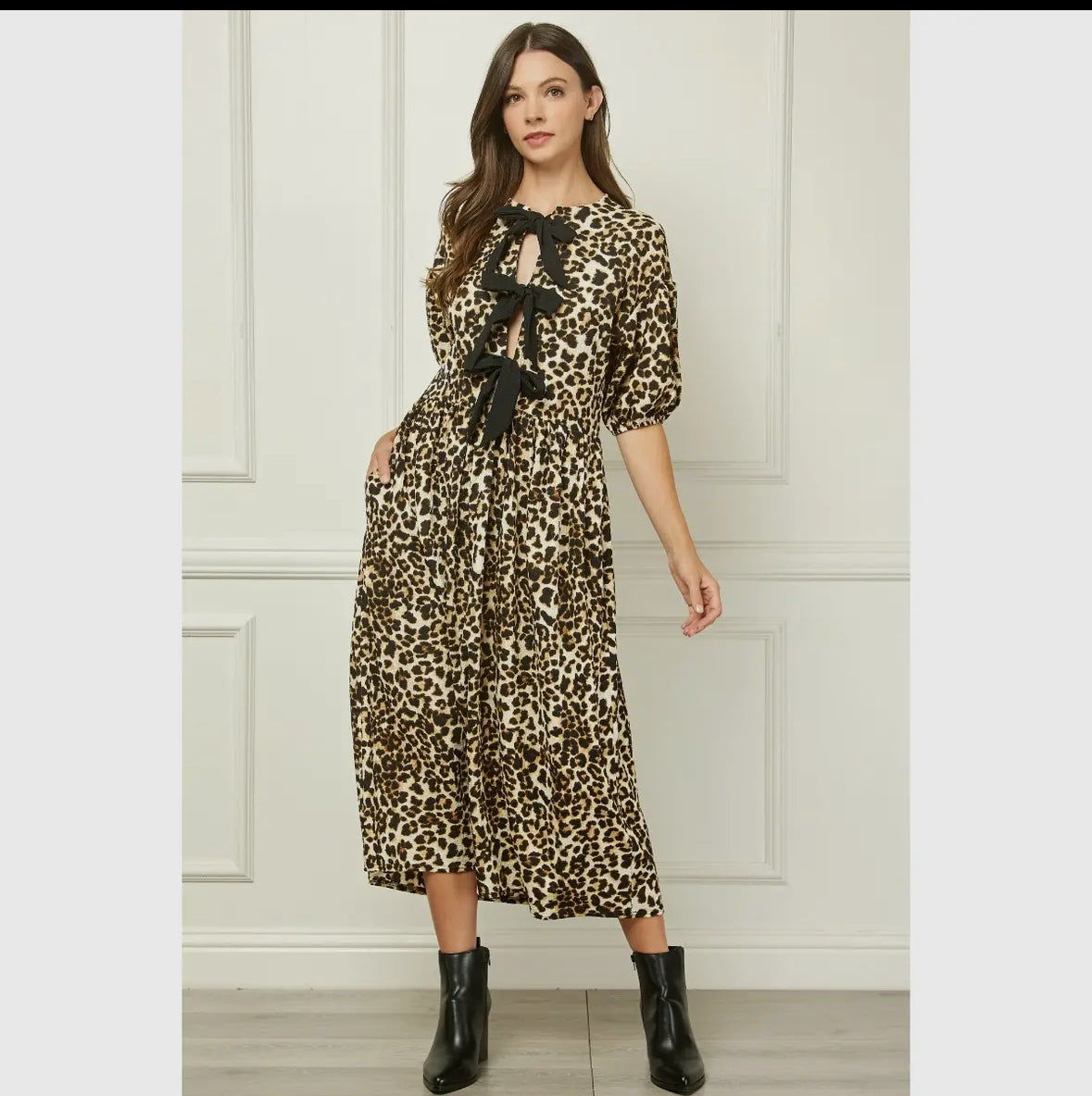 Leopard Print Ribbon Tie
Long Dress