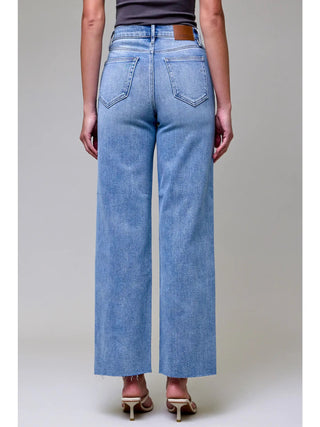 Medium Light Wash Clean Stretch Dad Jean