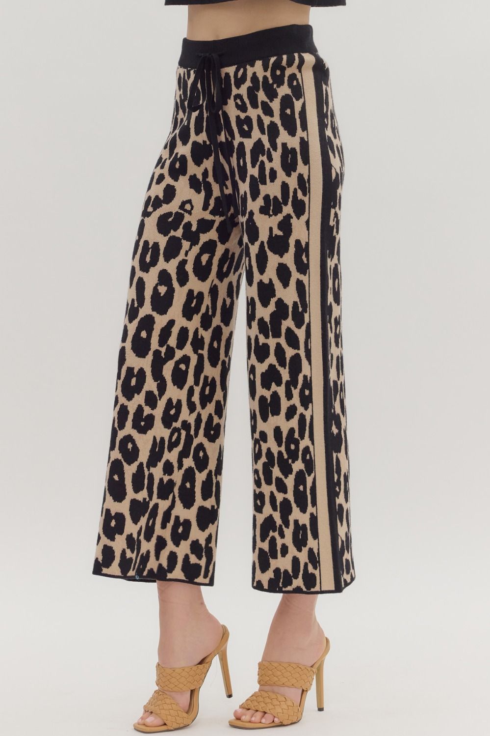 Animal print high-waist pant