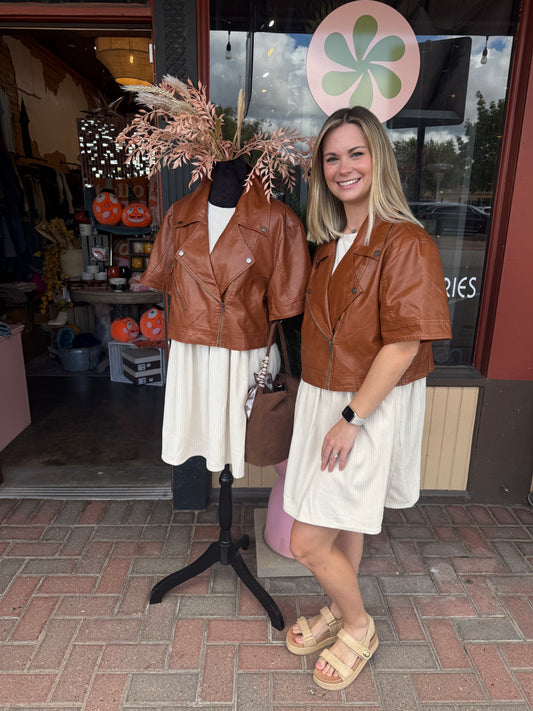 Short Slv Faux
Leather Jacket