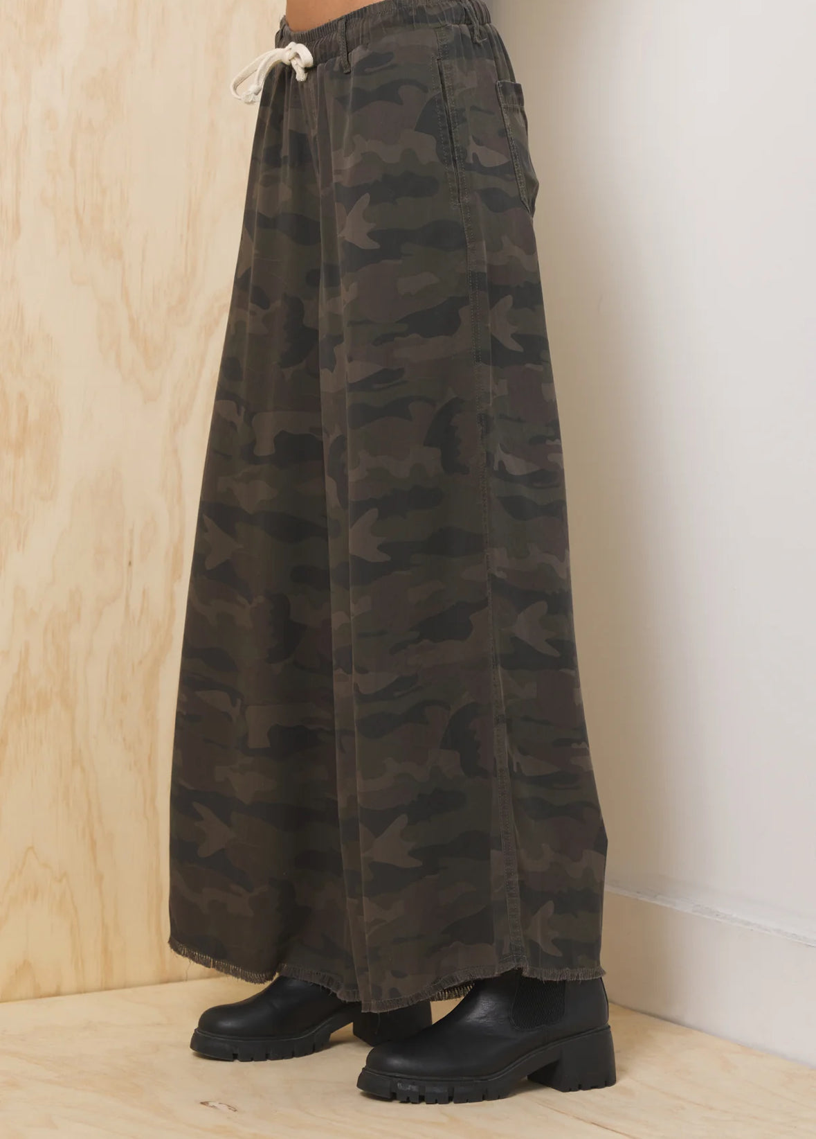 Tencel Wide Leg Pant