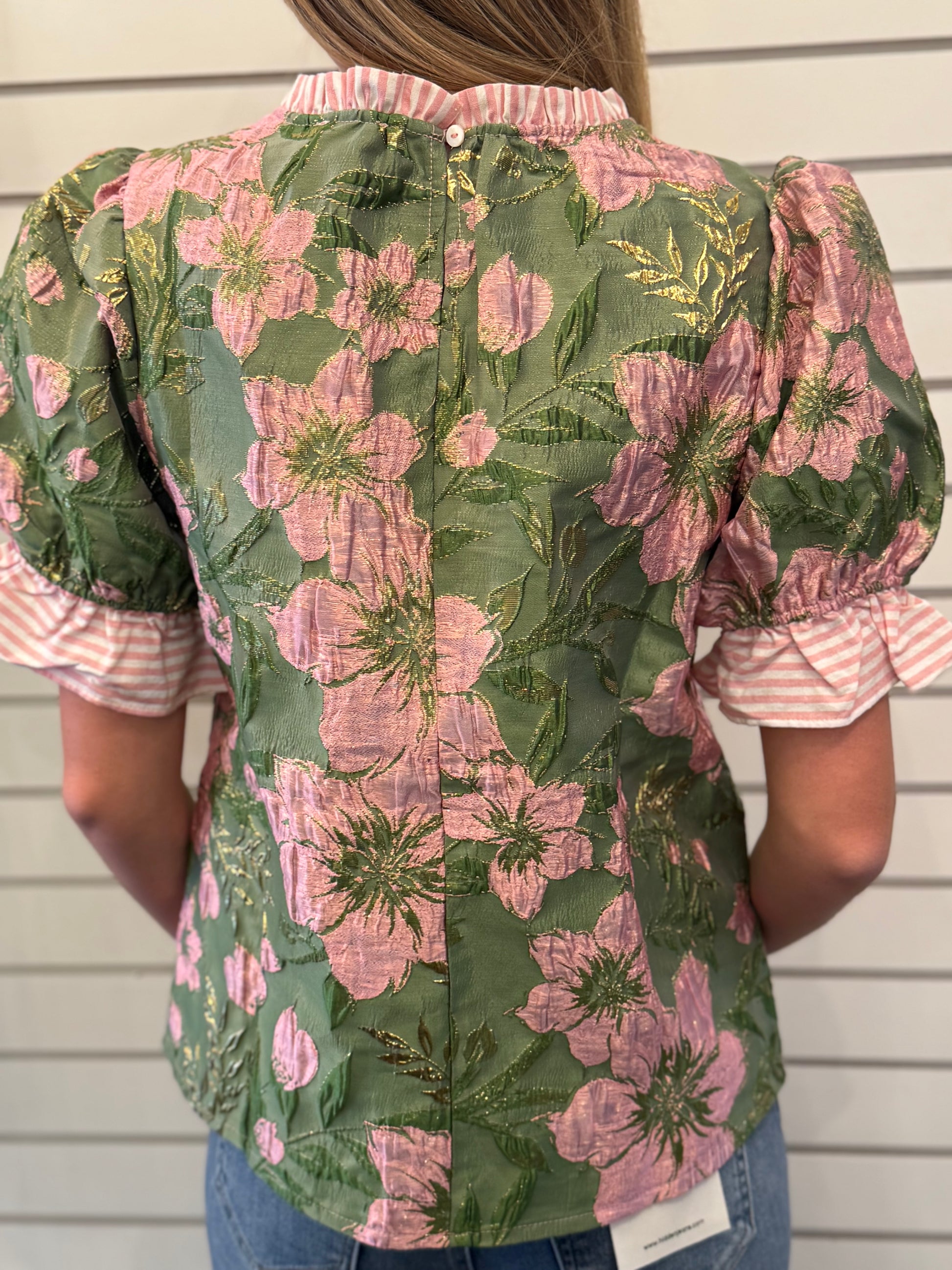 Striped Ruffle Detailed Floral Jacquard Top pink