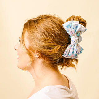 Satin bow clip, oversized hair bow, coquette aesthetic, claw clip with ribbon, wedding hair accessory, french hair style, bridesmaid hair gift, non-slip hair jaw, trendy hair accessories