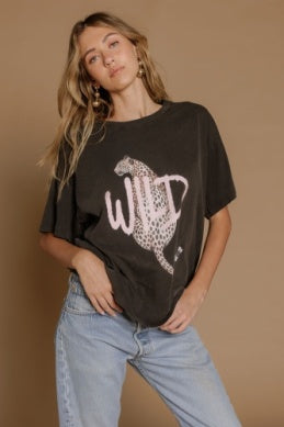 wild cheetah vintage black luxury Grahic Tee